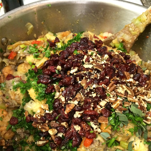 omgs-dfw-food-acorn-squash-stuffing-herbs