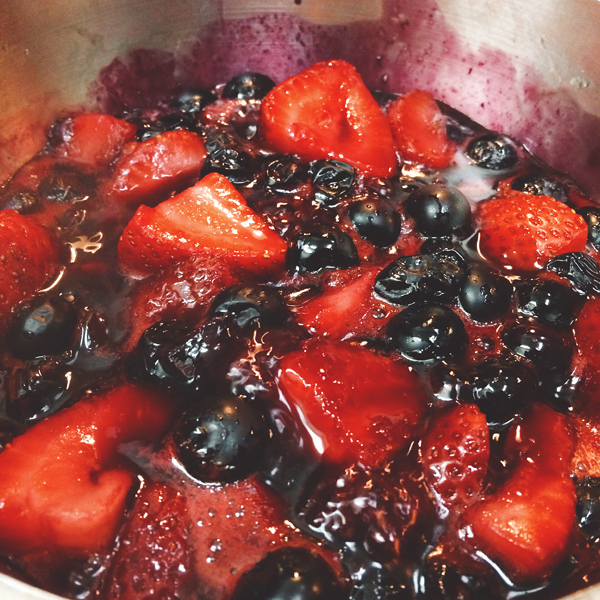 OMGs DFW Food - Coconut Flour Pancake - Berries